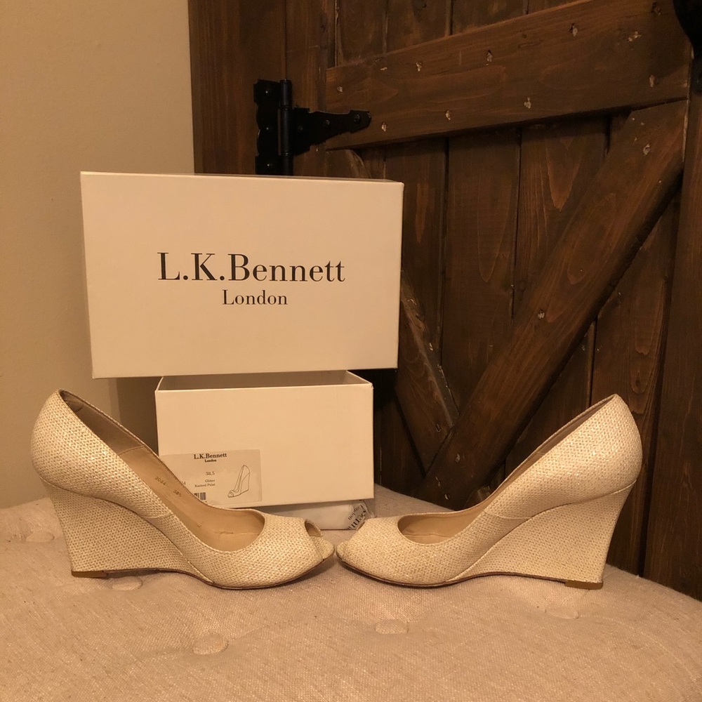 Princess Kate loves LK Bennett Wedges!